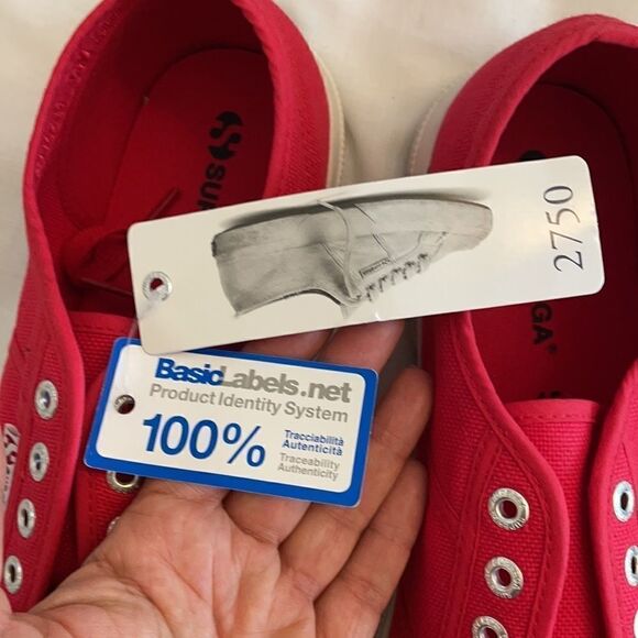 SUPERGA RED 2750 CLASSIC SNEAKERS.  NEW - Picture 3 of 9